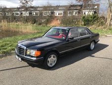 Mercedes 500 SEL cu interior Hermes
