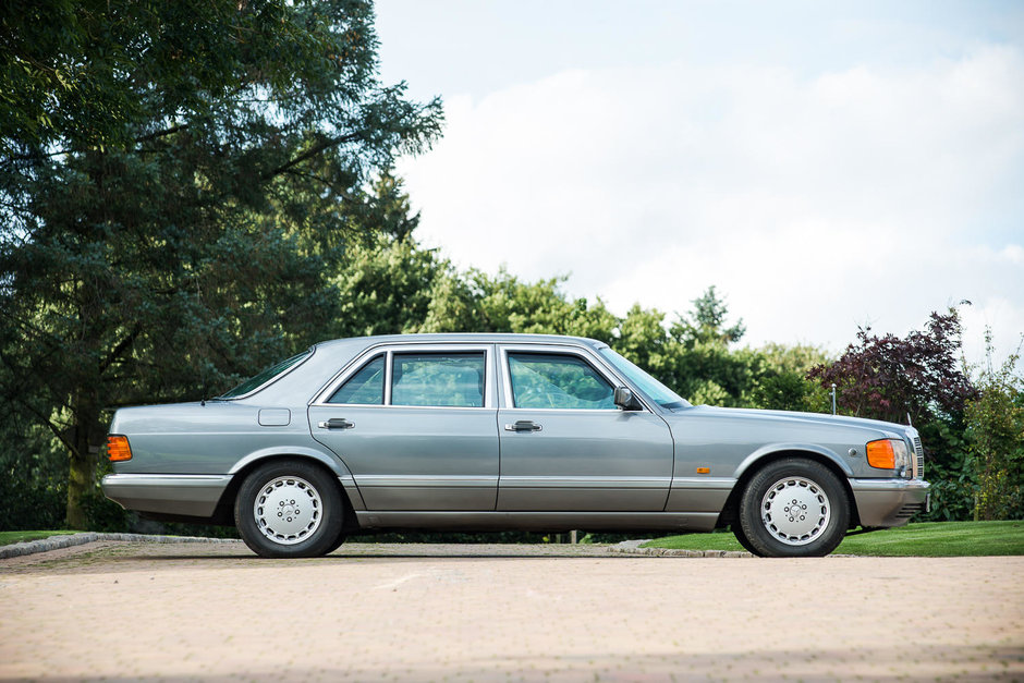 Mercedes 560 SEL de vanzare