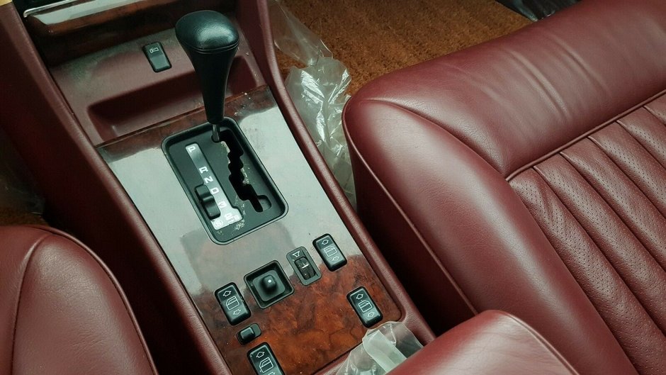 Mercedes 560 SEL niciodata inmatriculat