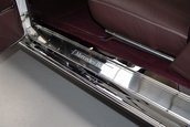 Mercedes 600 Pullman cu interior de Maybach