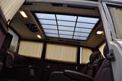 Mercedes 600 Pullman cu interior de Maybach