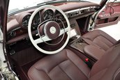 Mercedes 600 Pullman cu interior de Maybach