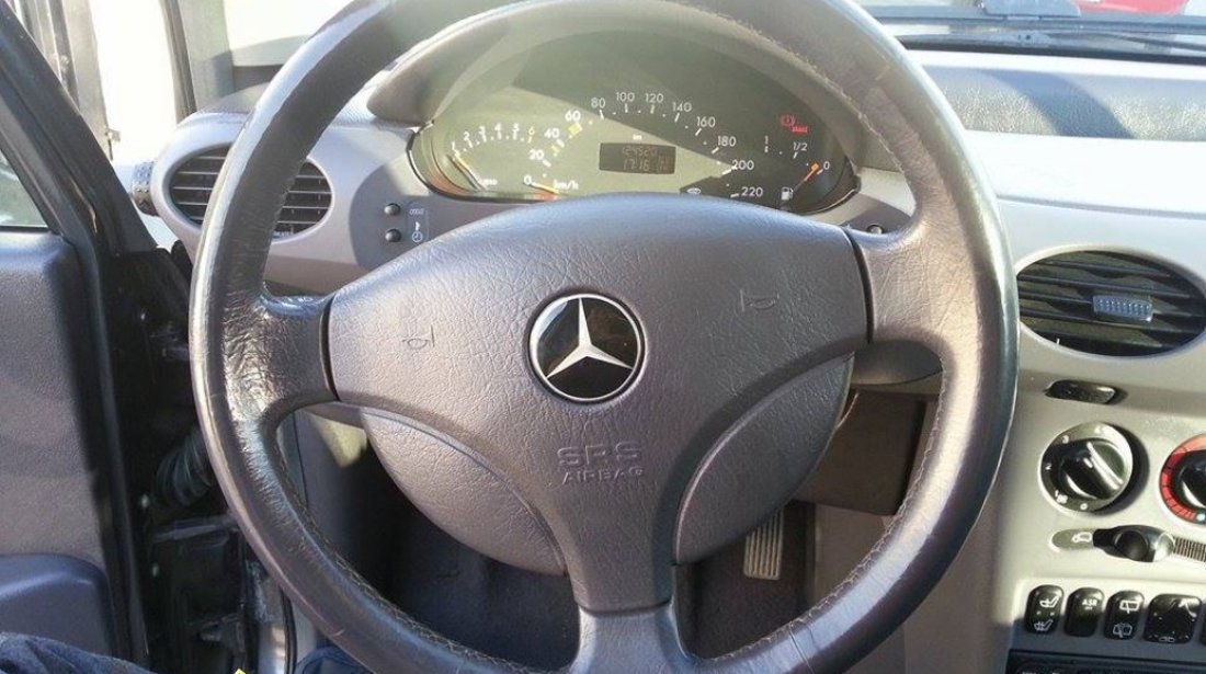 Mercedes A 140 1400