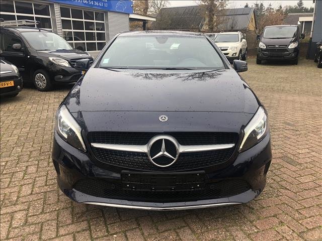 Mercedes A-Class stricat dupa doar 1.305 km