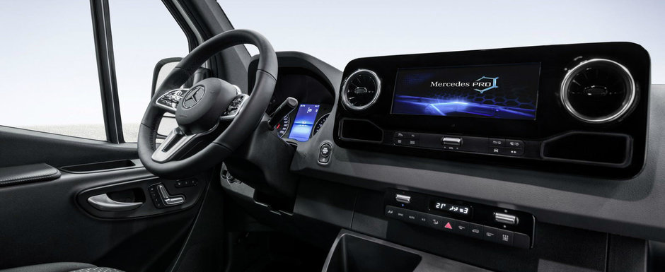 Mercedes a publicat primele imagini oficiale cu noul Sprinter. Utilitara germana e mai luxoasa decat multe automobile cu pretentii Mercedes a publicat primele imagini oficiale cu noul Sprinter. Utilitara germana e mai luxoasa decat multe automobile cu pretentii