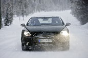 Mercedes aduce noul V8 biturbo intr-un S63 AMG cu aspect retro