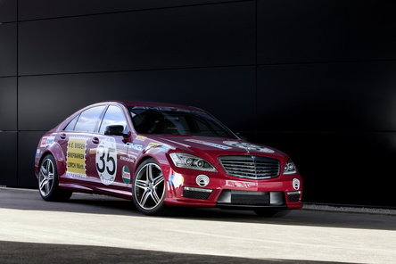 Mercedes aduce noul V8 biturbo intr-un S63 AMG cu aspect retro Mercedes aduce noul V8 biturbo intr-un S63 AMG cu aspect retro