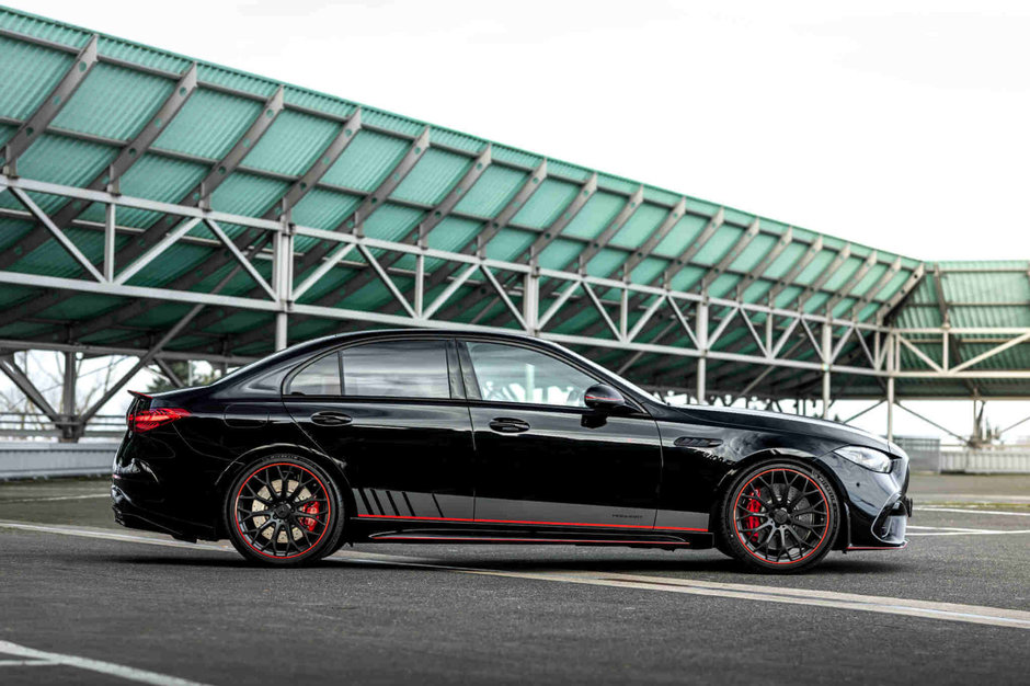 Mercedes-AMG C 63 S E Performance de la Manhart Performance