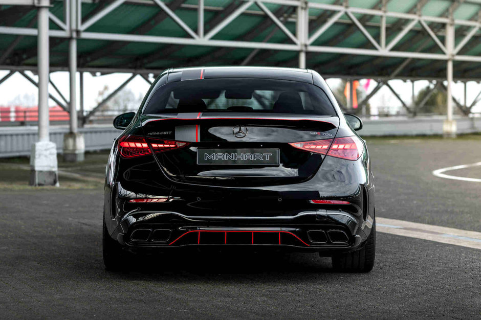 Mercedes-AMG C 63 S E Performance de la Manhart Performance