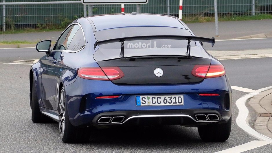 Mercedes-AMG C63 R Coupe- Poze Spion