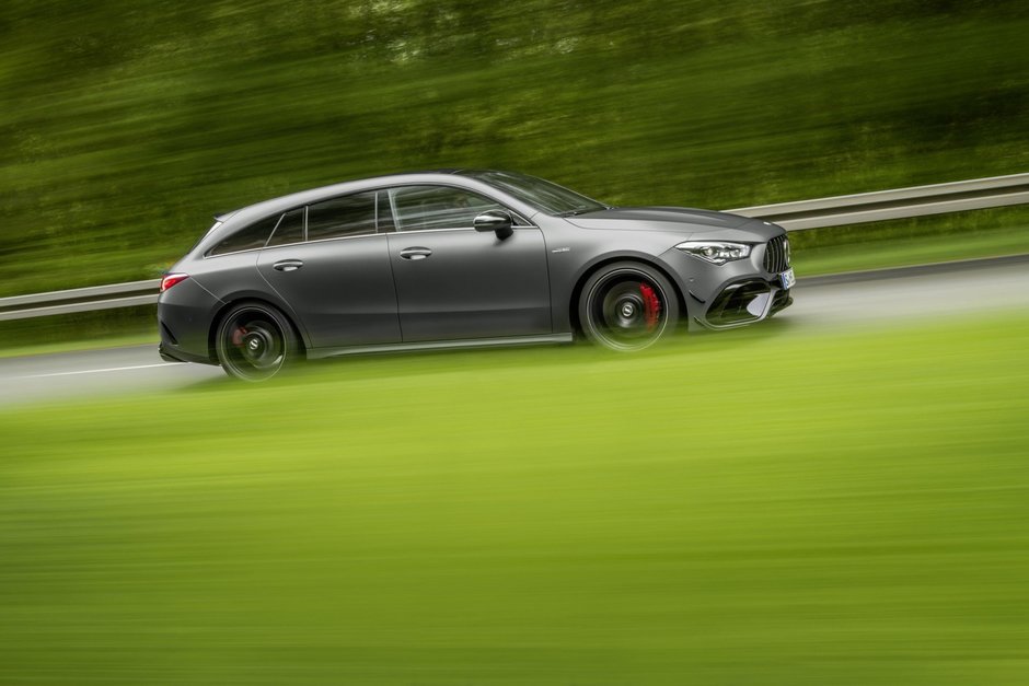 Mercedes-AMG CLA45 Shooting Break