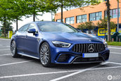 Mercedes-AMG GT 4-Door Coupe pe albastru mat