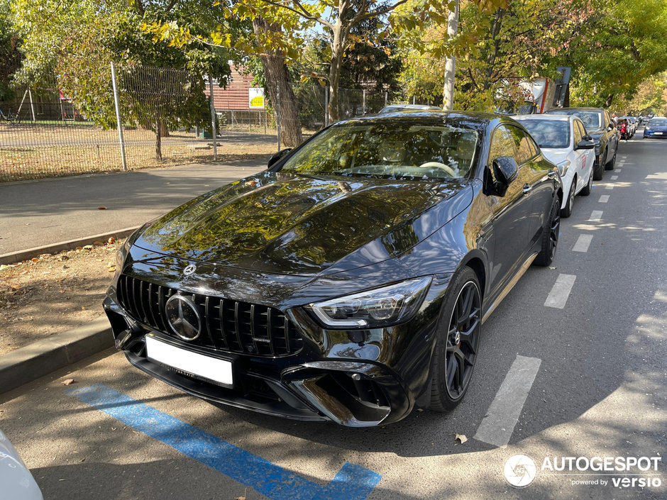 Mercedes-AMG GT 63 S E Performance in Romania