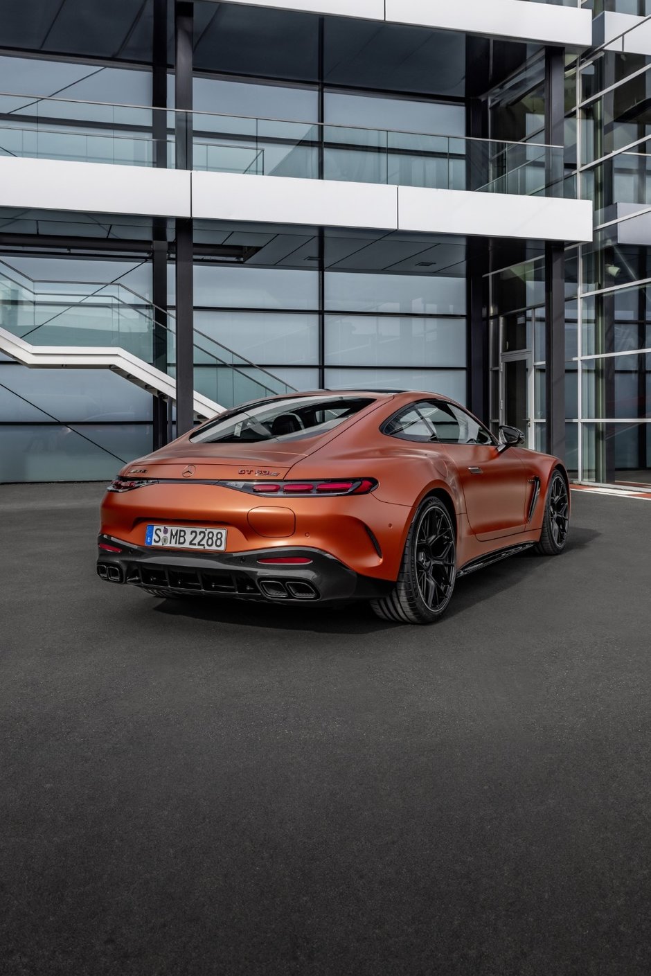 Mercedes-AMG GT 63 S E Performance