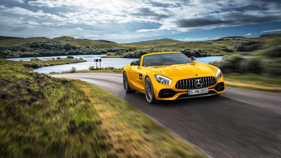 Mercedes-AMG GT S Roadster