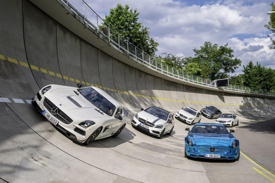 Mercedes-AMG lanseaza pe piata 18 modele noi