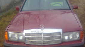 Mercedes-Benz 190