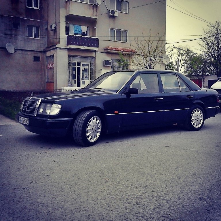 Mercedes-Benz 200 w124