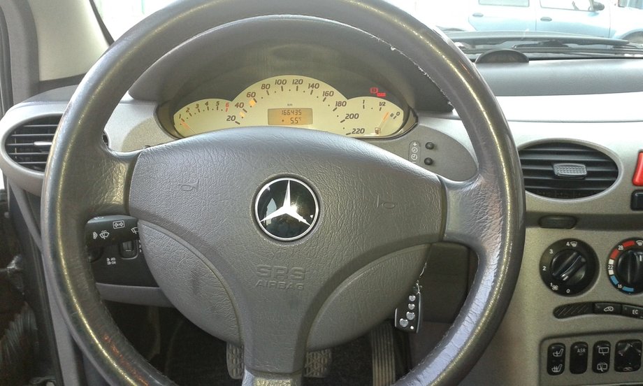 Mercedes-Benz A 140