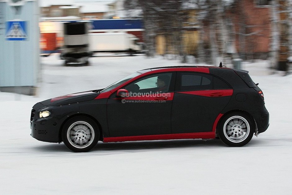 Mercedes-Benz A Class 2012 - un nou inceput Mercedes-Benz A Class 2012 - un nou inceput