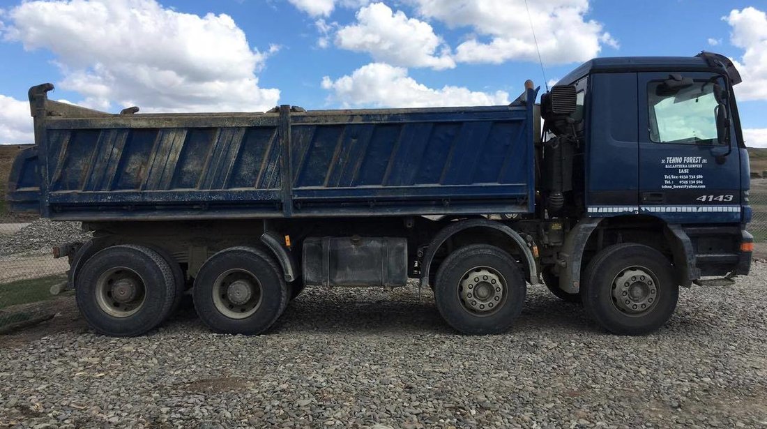 Mercedes benz actros