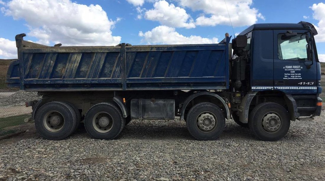 Mercedes benz actros