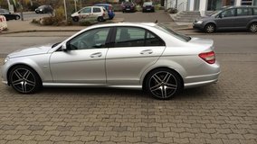 Mercedes-Benz C 320