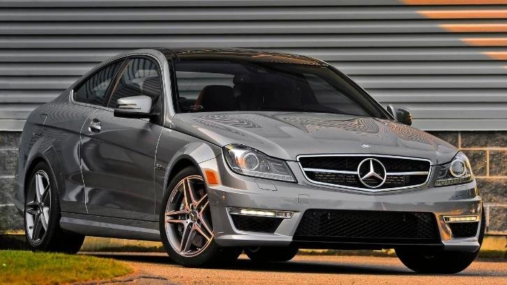 Mercedes-Benz C-CLass si E-Class Cupe vor primi tractiune integrala Mercedes-Benz C-CLass si E-Class Cupe vor primi tractiune integrala