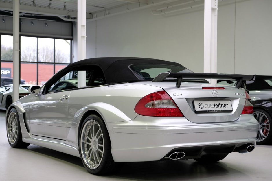 Mercedes-Benz CLK DTM AMG de vanzare