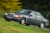 Mercedes-Benz E-Class 200D W124