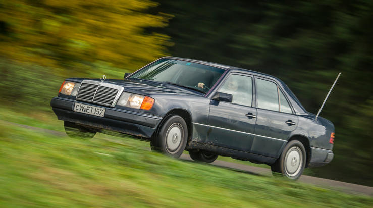 Mercedes-Benz E-Class 200D W124