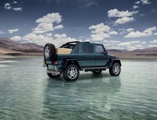 Mercedes-Benz E-Class Coupe si Mercedes-Maybach G650 Landaulet