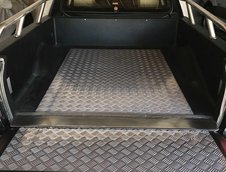 Mercedes-Benz E320 pick-up