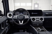 Mercedes-Benz G-Class scapat pe internet