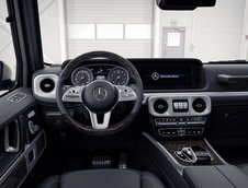 Mercedes-Benz G-Class scapat pe internet