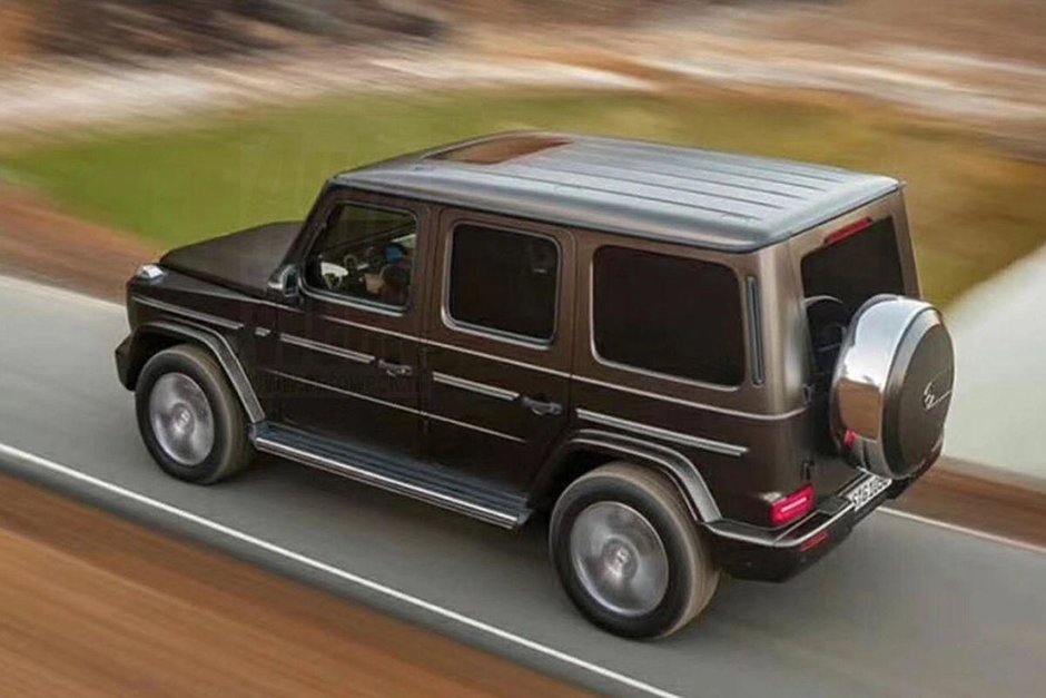 Mercedes-Benz G-Class scapat pe internet