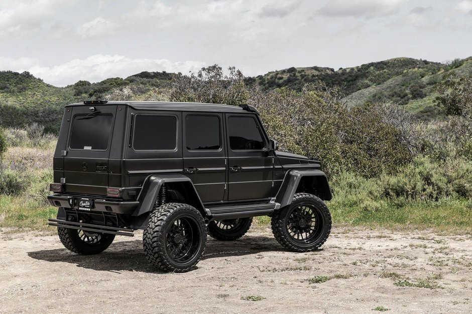 Mercedes-Benz G550 4x4 Squared cu jante Forgiato