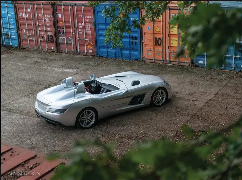 Mercedes-Benz McLaren SLR Stirling Moss