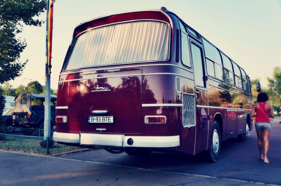 Mercedes-Benz O302 Irannational 11R 1973