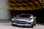 Mercedes Benz SLS AMG