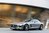 Mercedes Benz SLS AMG