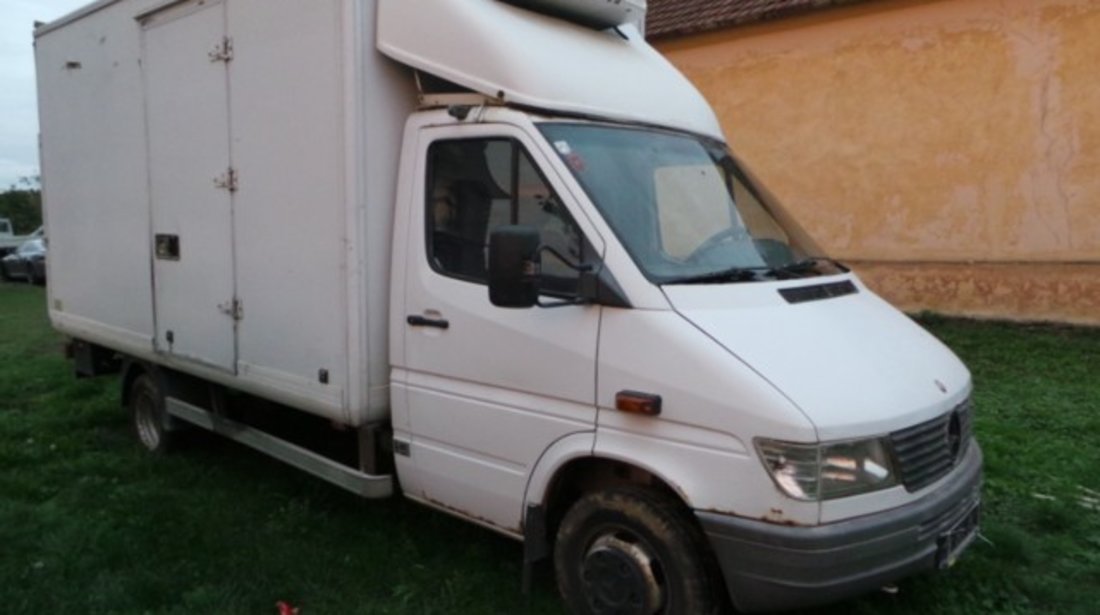 MERCEDES-BENZ Sprinter 412 Frigo Lift Spate