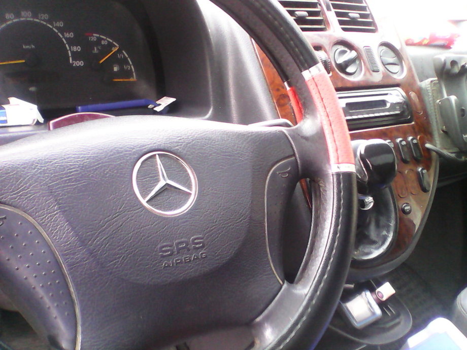 Mercedes-Benz Vito v class