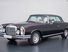 Mercedes-Benz W111 din 1970 restomod