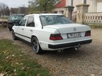 Mercedes-Benz W124 200d