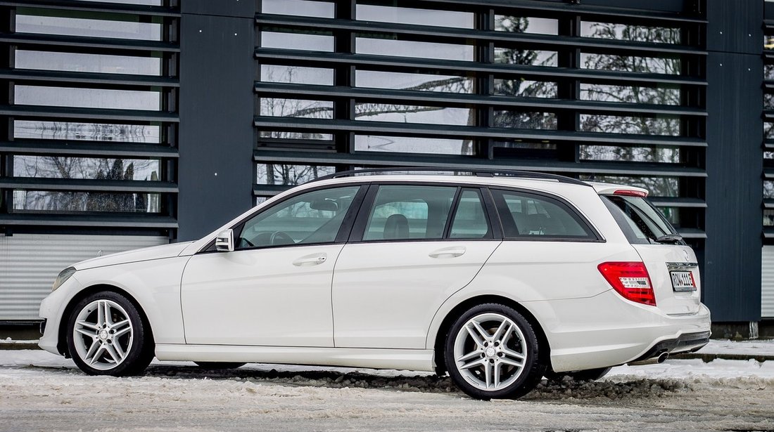 Mercedes C 200 Pachet complet AMG (interior-exterior) C200 2013