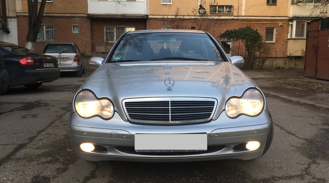 Mercedes C 220 2.2 CDI 2003