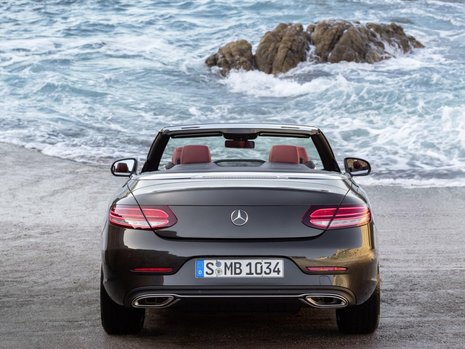 Mercedes C-Class Cabrio si Coupe facelift