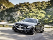 Mercedes C-Class Cabrio si Coupe facelift