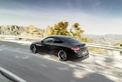 Mercedes C-Class Cabrio si Coupe facelift